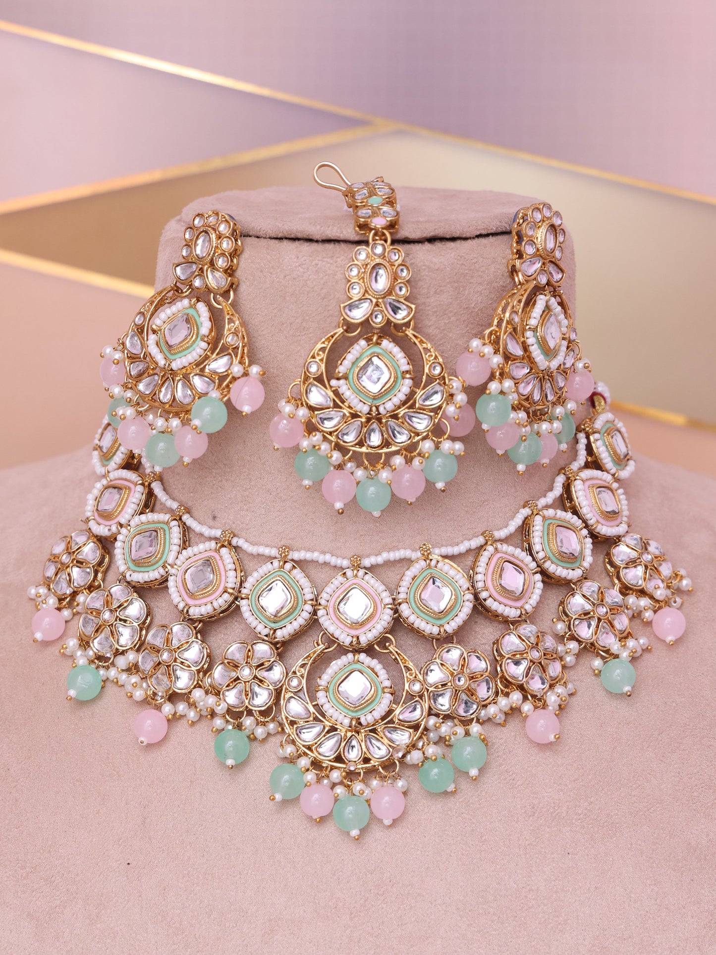Pastel Vajra Neclace Set