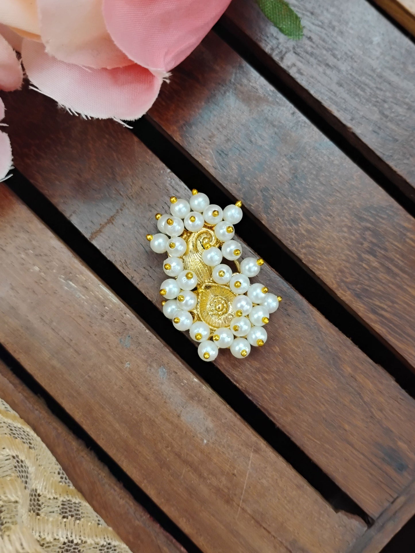 White Tanuja Traditional Pearl Nose Pin