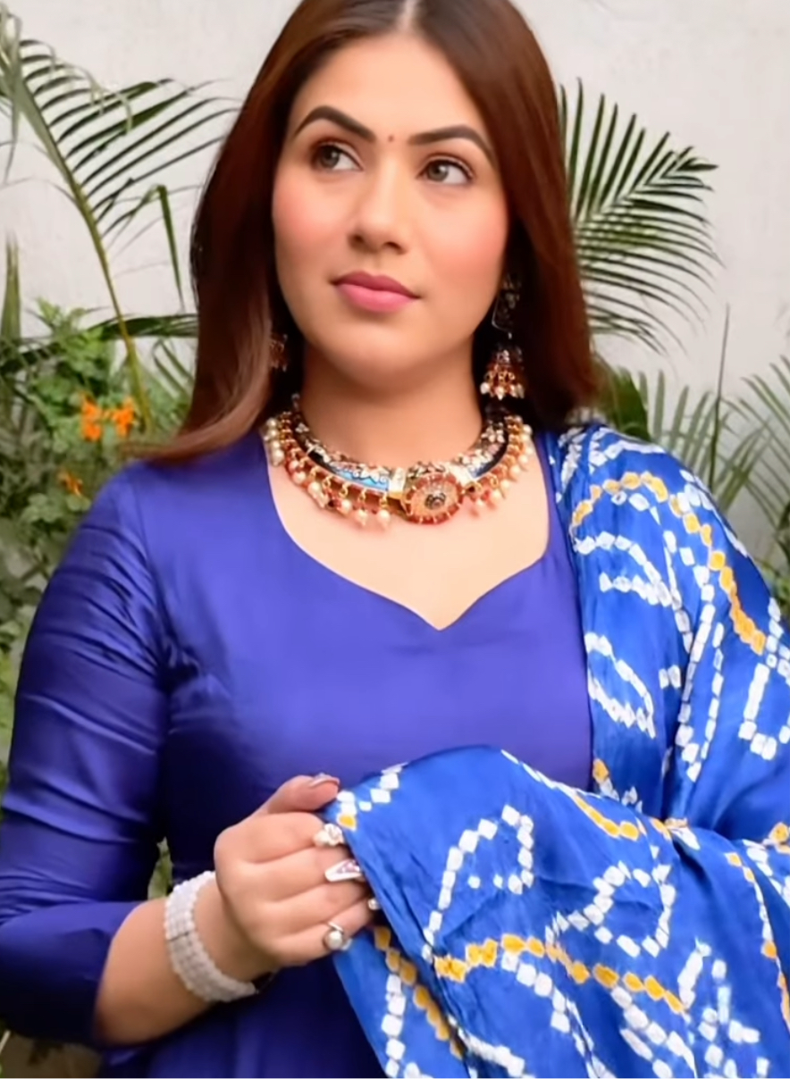Kajol Inspired Royal Blue Meenakari Hasli Necklace Set