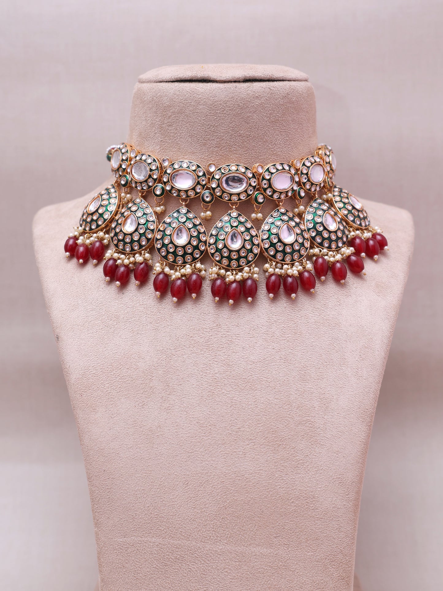 Red Kritika Necklace Set