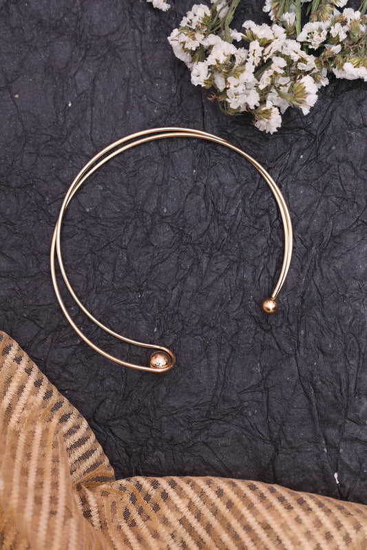 Golden Ila Necklace