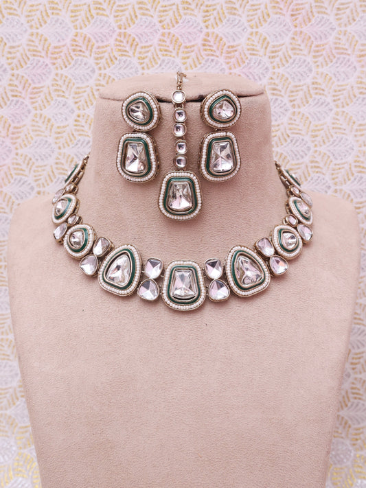 Emerald Farha Necklace Set