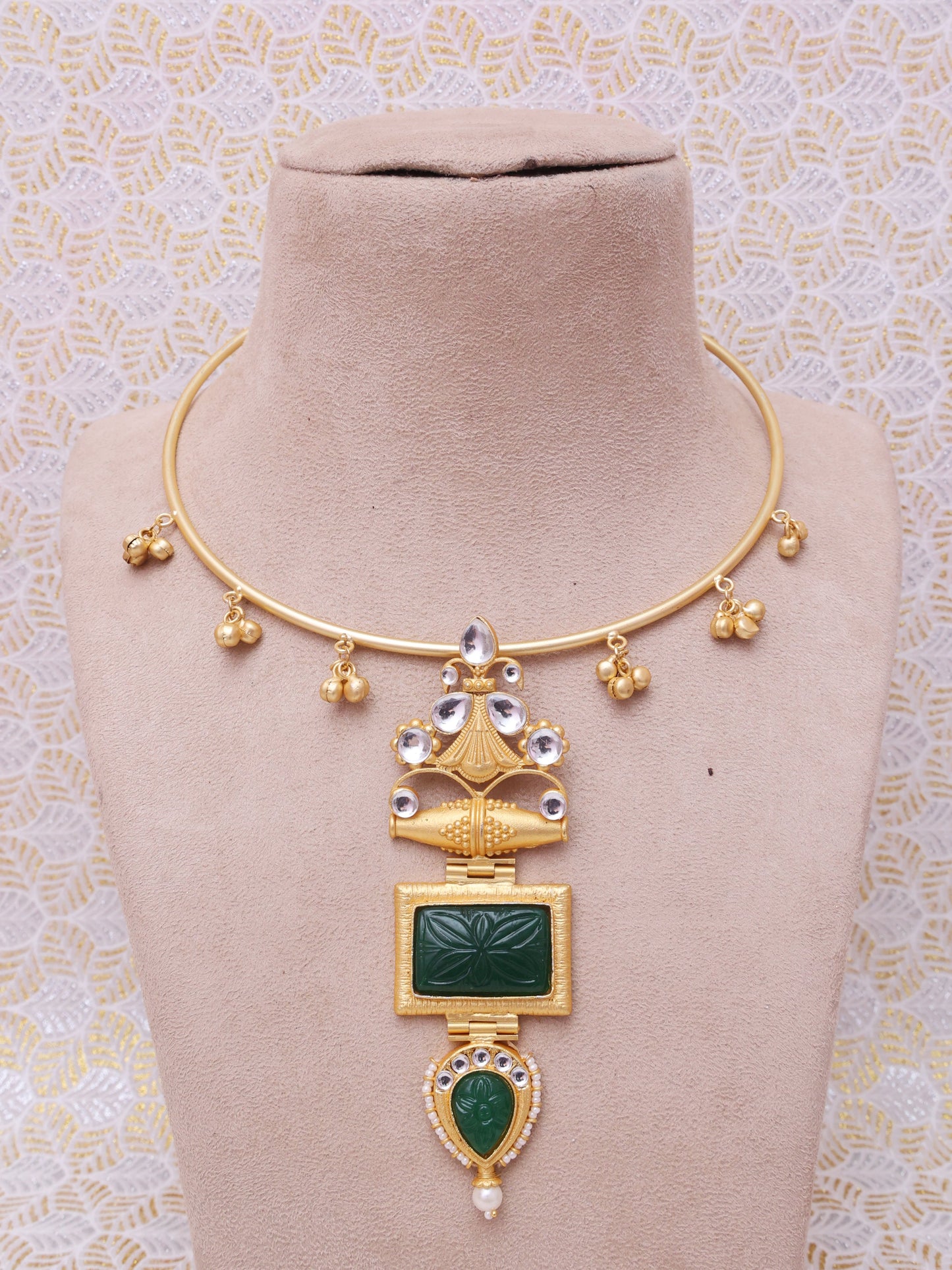 Emerald Padmapriya Hasli Necklace Set