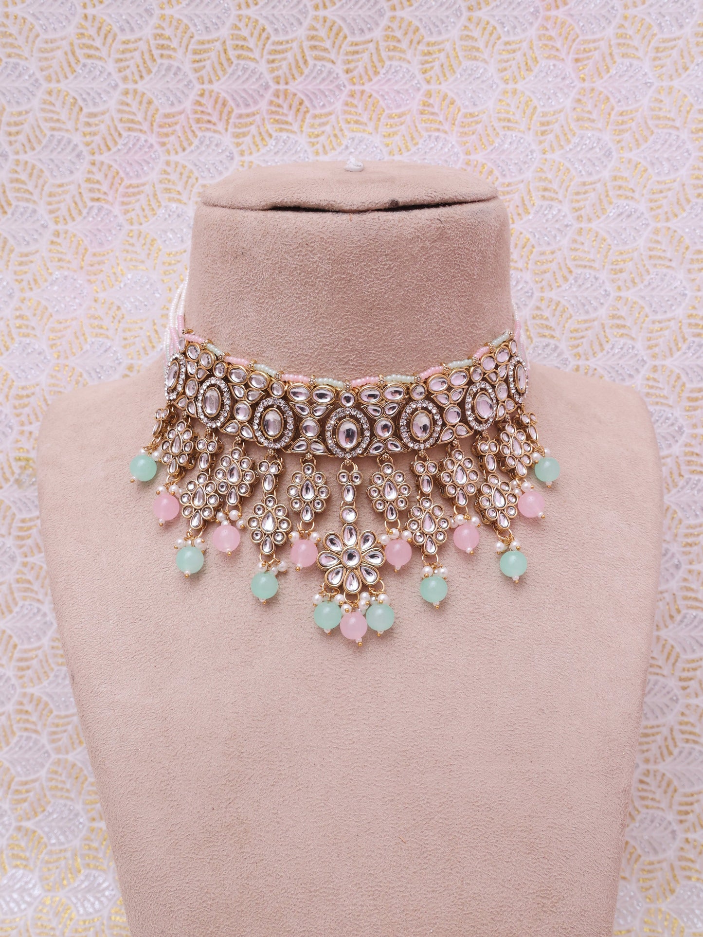 Pastel Willona Necklace Set