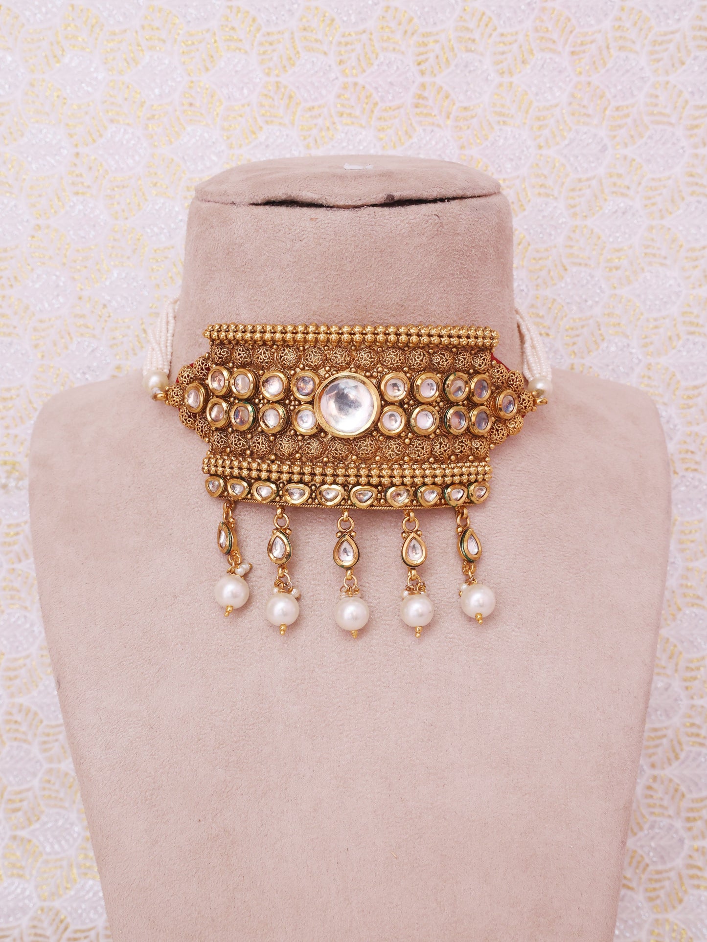 Golden Tamaharini Necklace Set