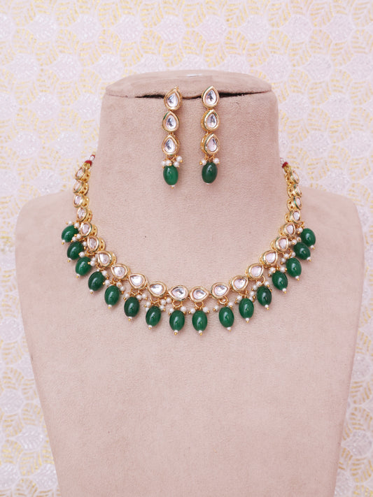 Emerald Chhavi Necklace Set