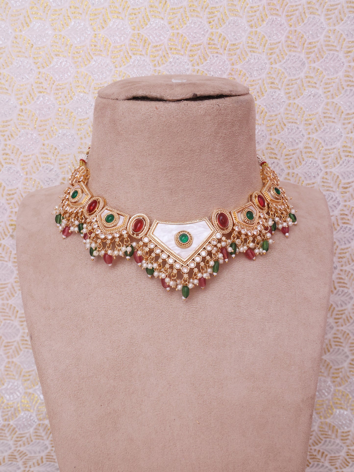 Red and Green Udbhuti Necklace Set