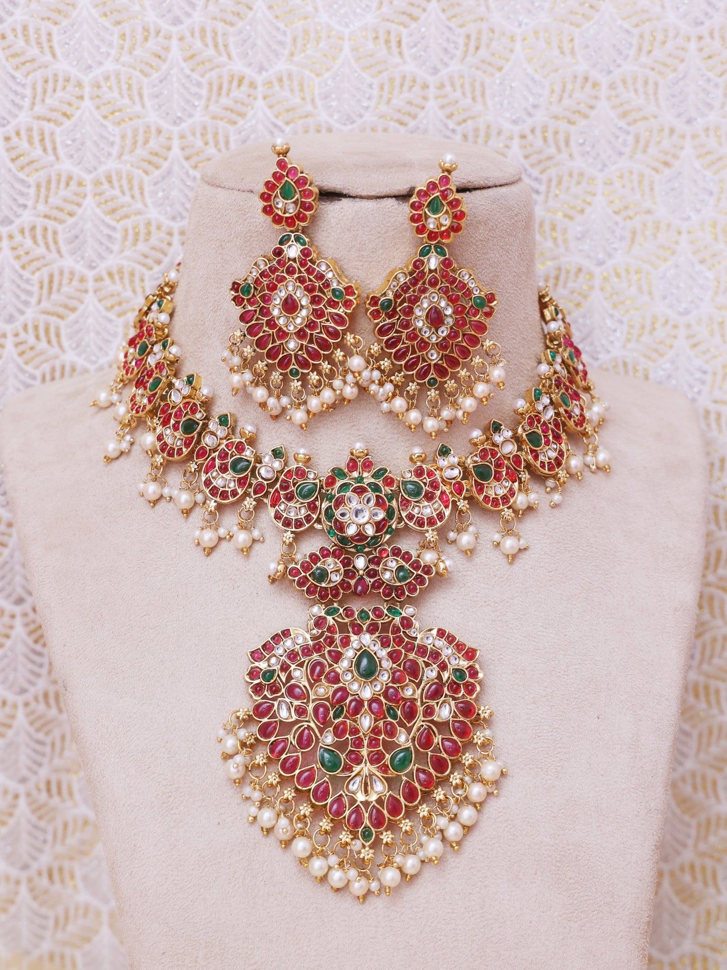 Red Iksha Temple Necklace Set