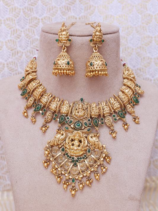 Emerald Hanima Temple Necklace Set