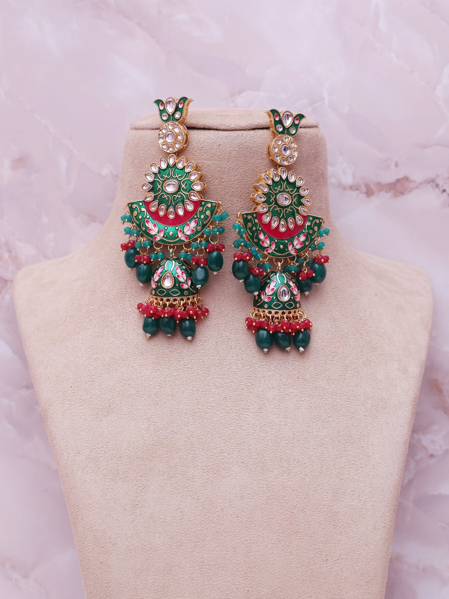 Emerald Maanika Necklace Set