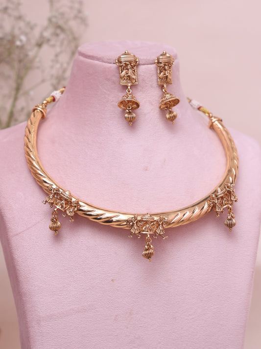 Golden Madhumathi Hasli Necklace Set