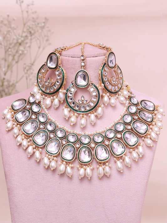 White & Green Tambura Necklace Set