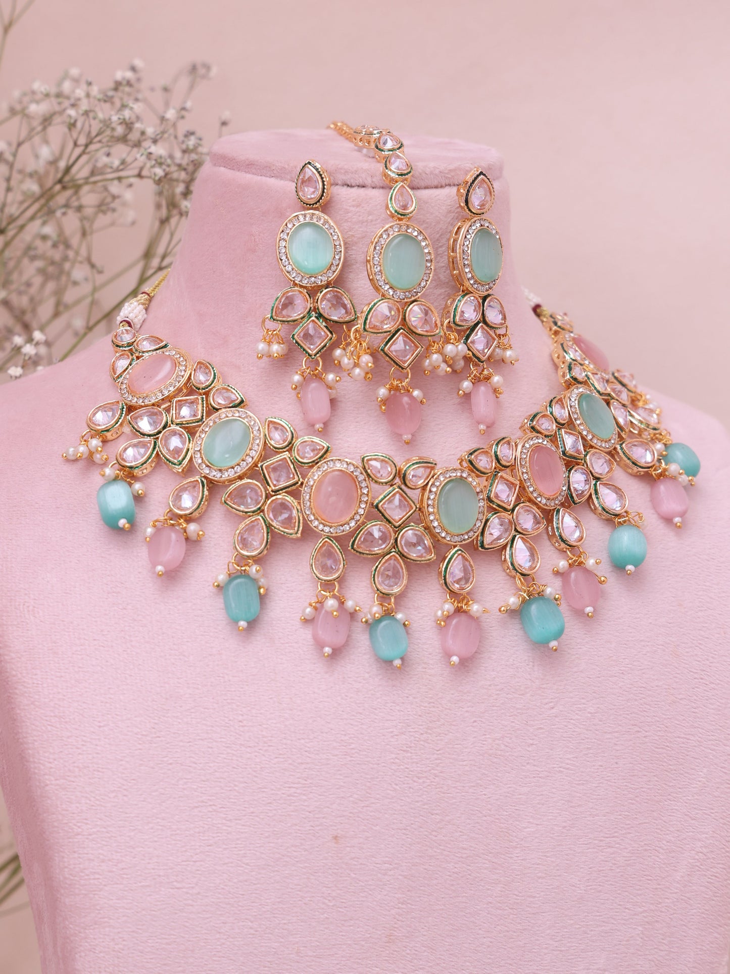 Pastel Cetana Neclace Set