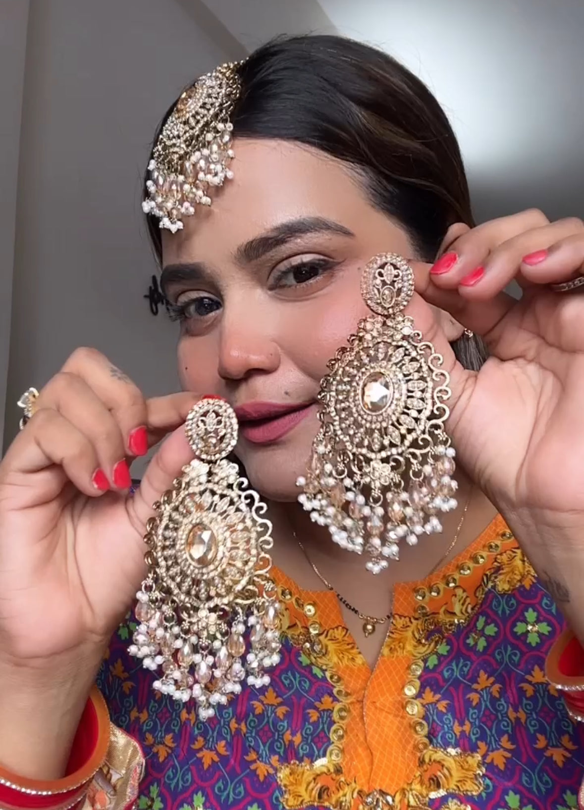 Campaign Golden Sidra Jhumka and Tika Set