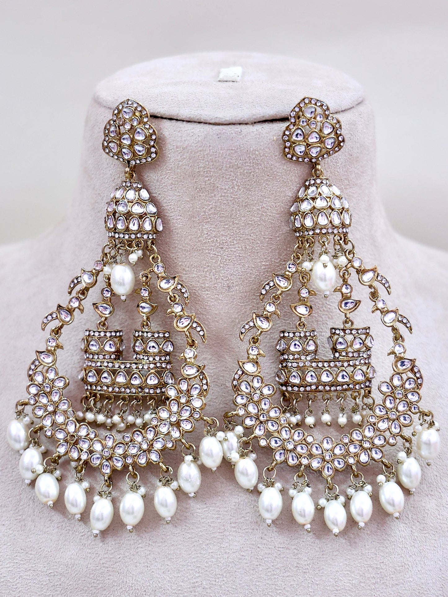 White Qutub Chandbalis