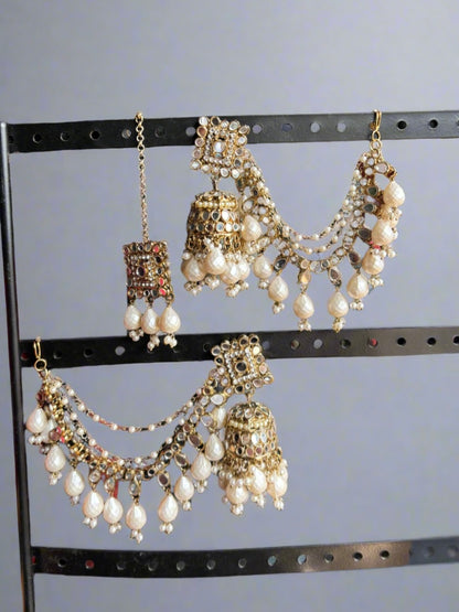 White Kiaray Jhumkis with Tika