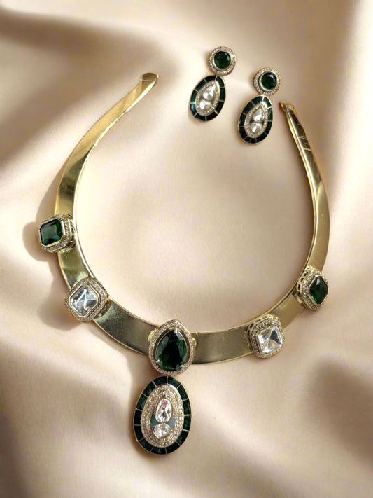 Emerald Rajsini Hasli Necklace Set With Earrings