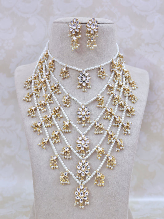 White Soundarya Necklace Set