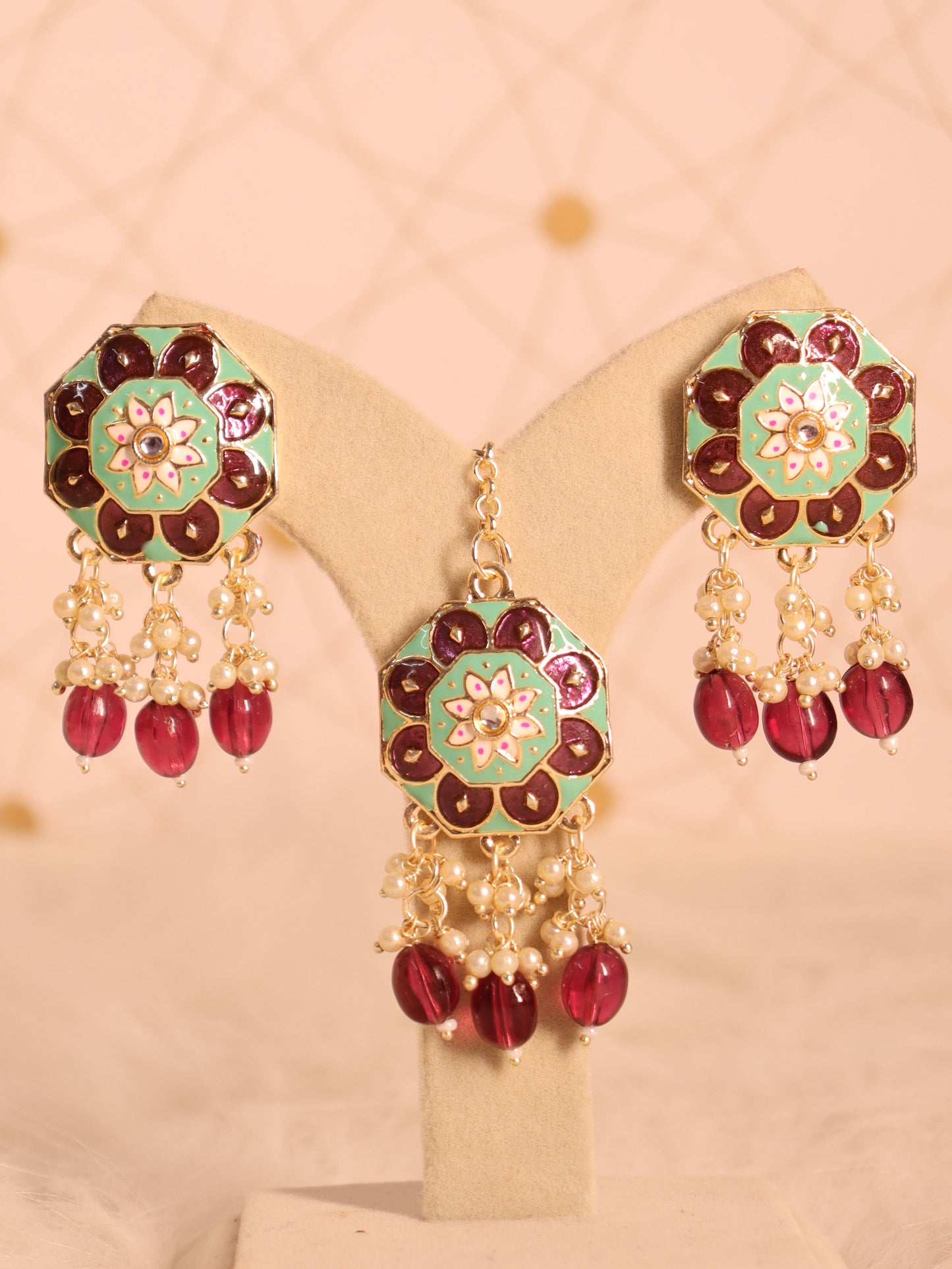 Maroon Triveni Choker Necklace Set