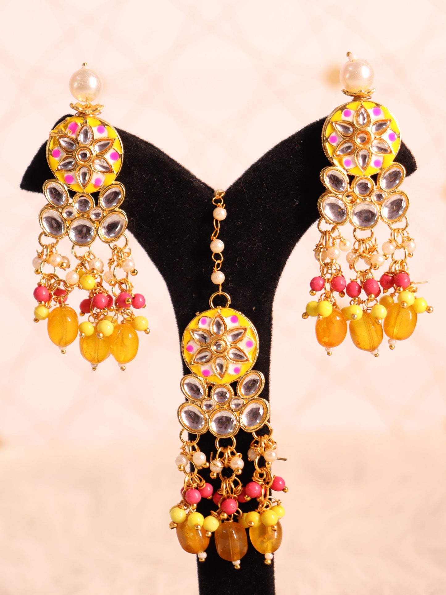 Yellow Ariya Necklace Set