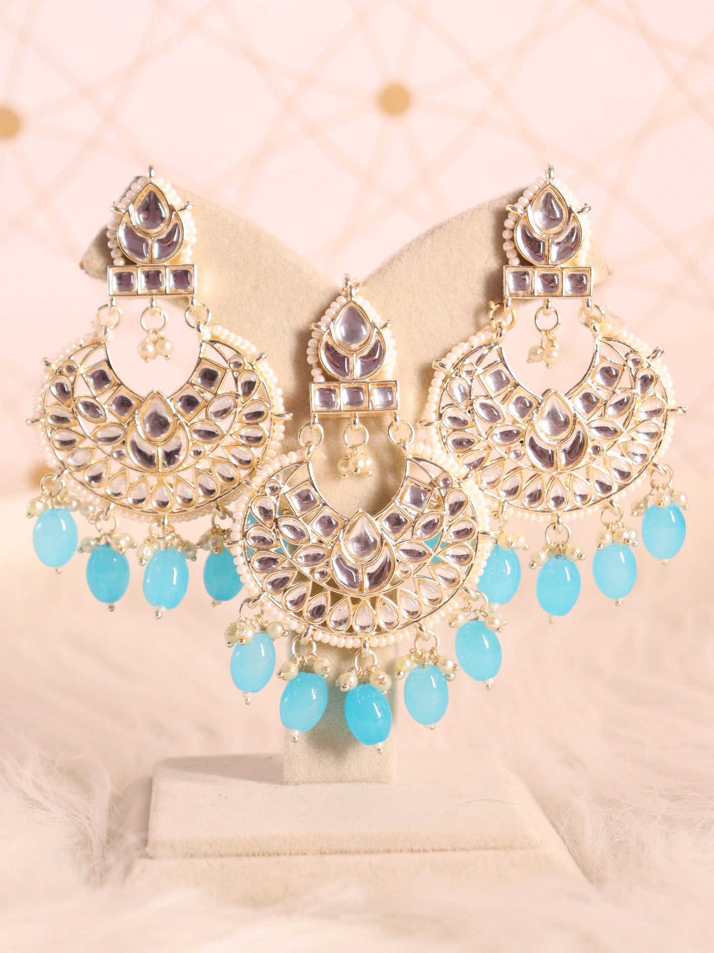 Turquoise Zilpah Necklace Set