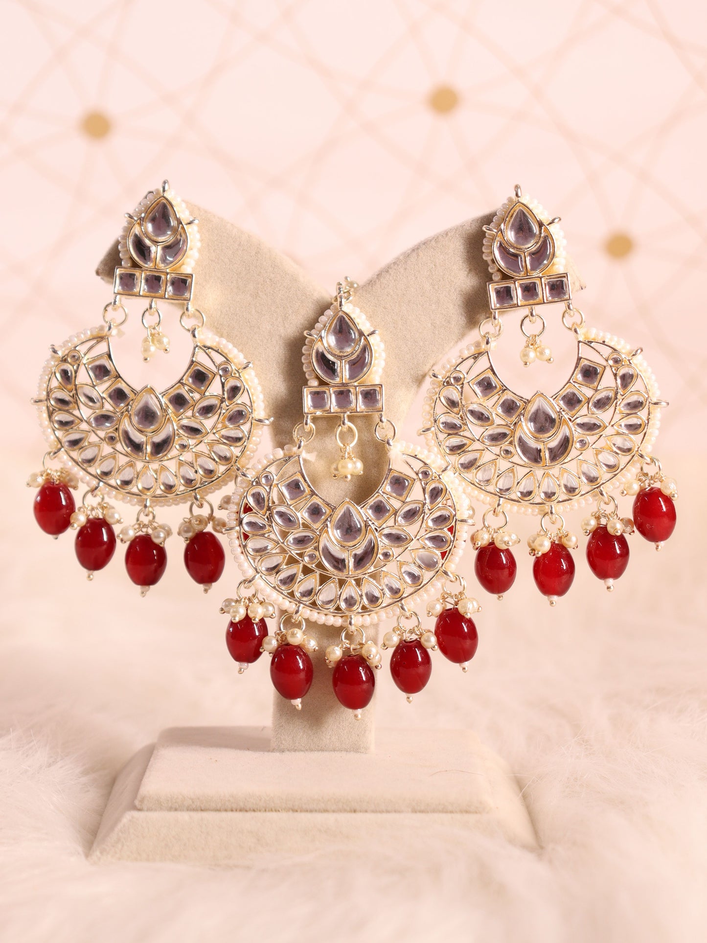 Maroon Zilpah Necklace Set