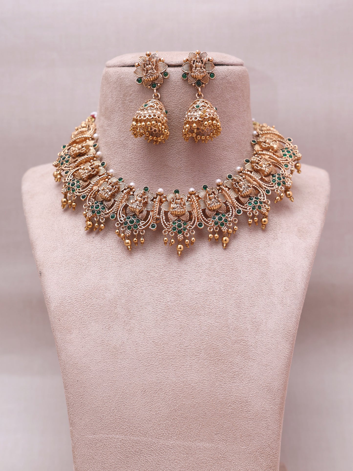 Udayati Temple Necklace Set