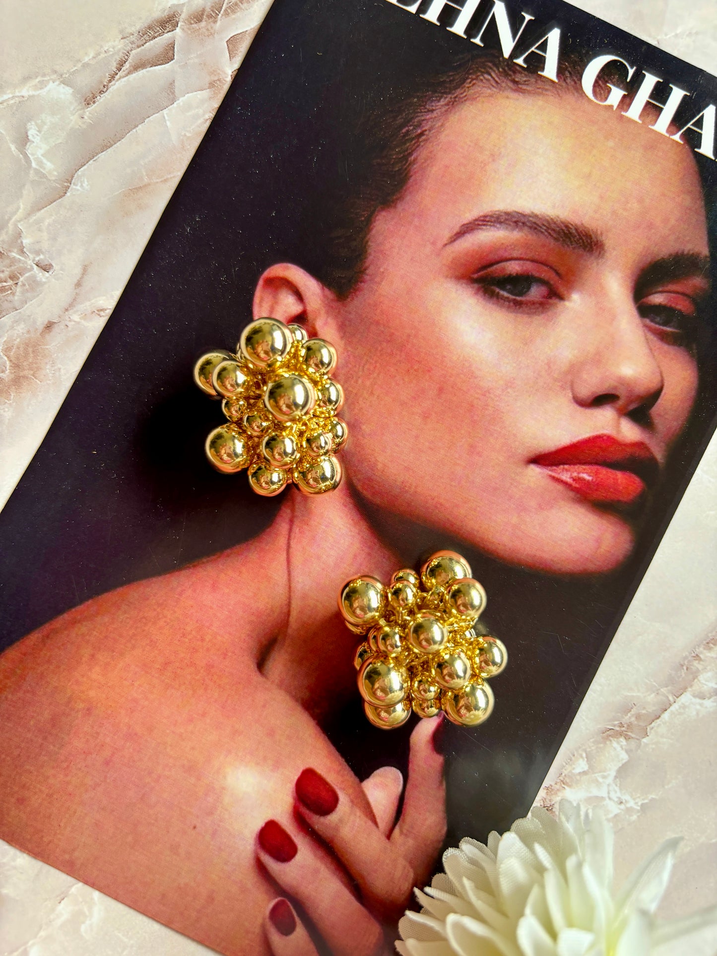 Golden Aaina Western Earrings