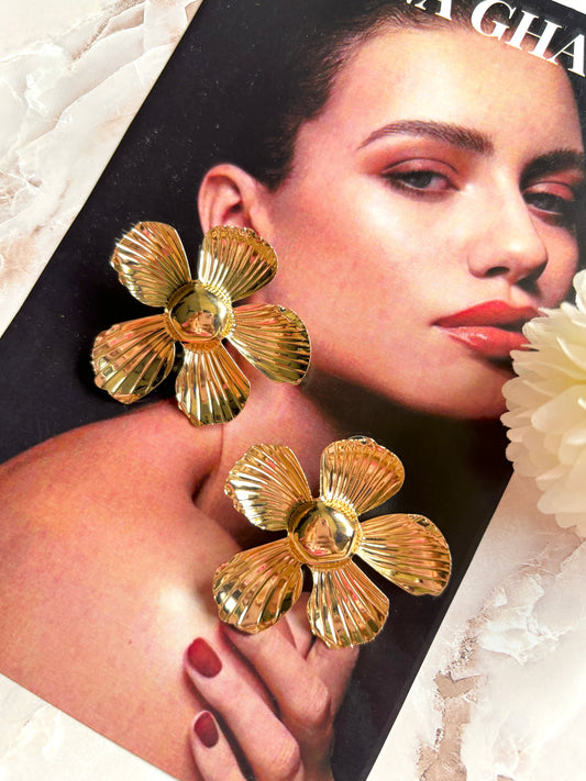 Golden Bageshri Western Earrings