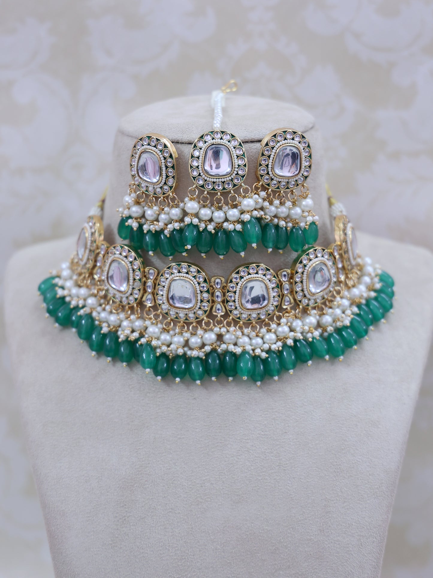 Green Aalam Necklace Set