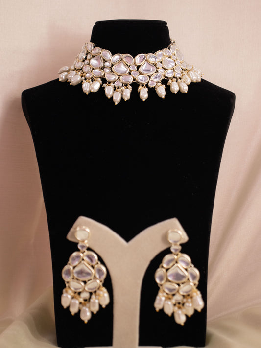 Ivory Kundan Divya Necklace Set