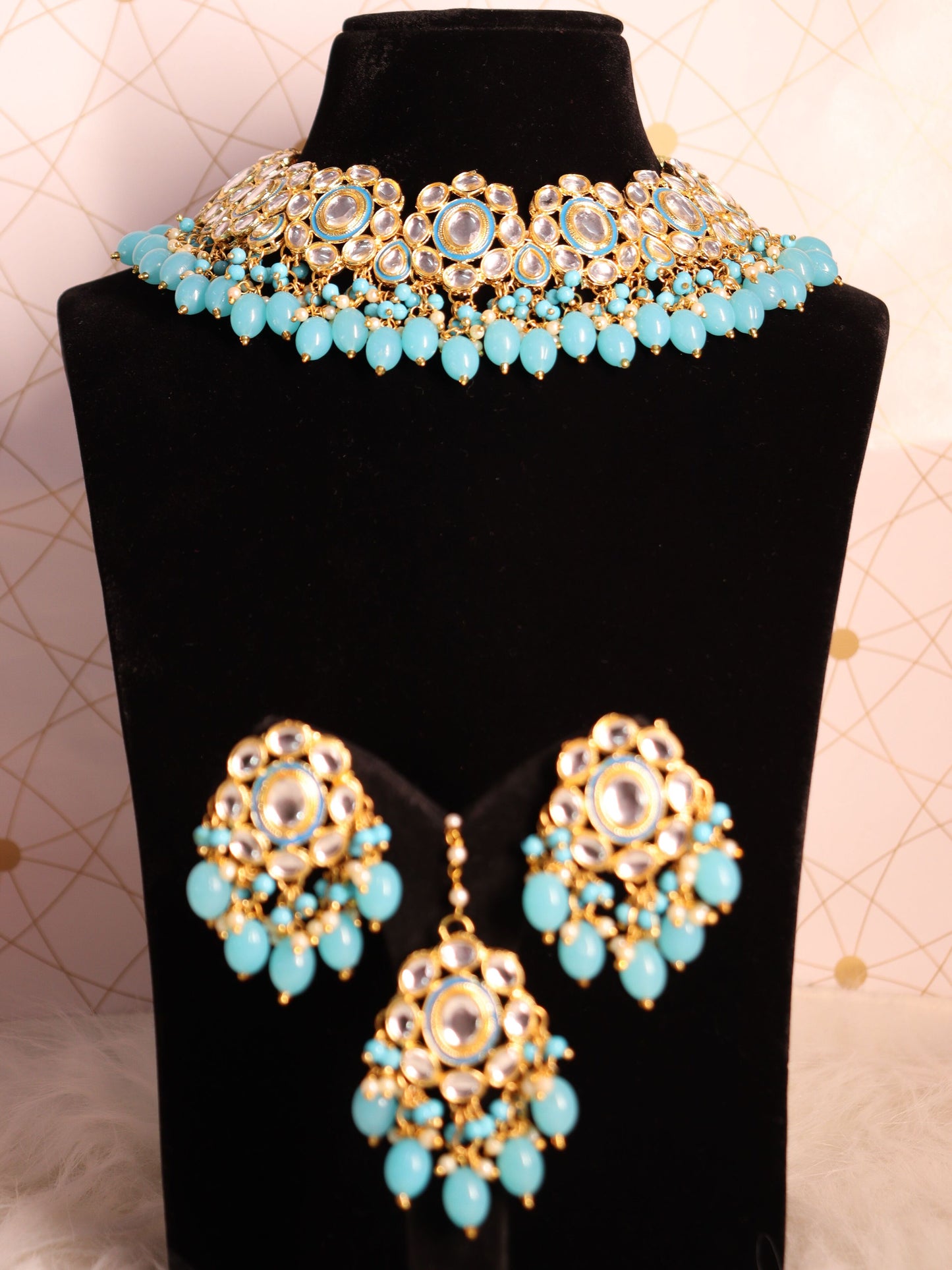 Blue Kanisha Necklace Set