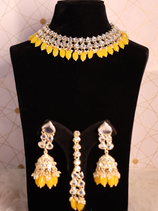 Yellow Dami Necklace Set