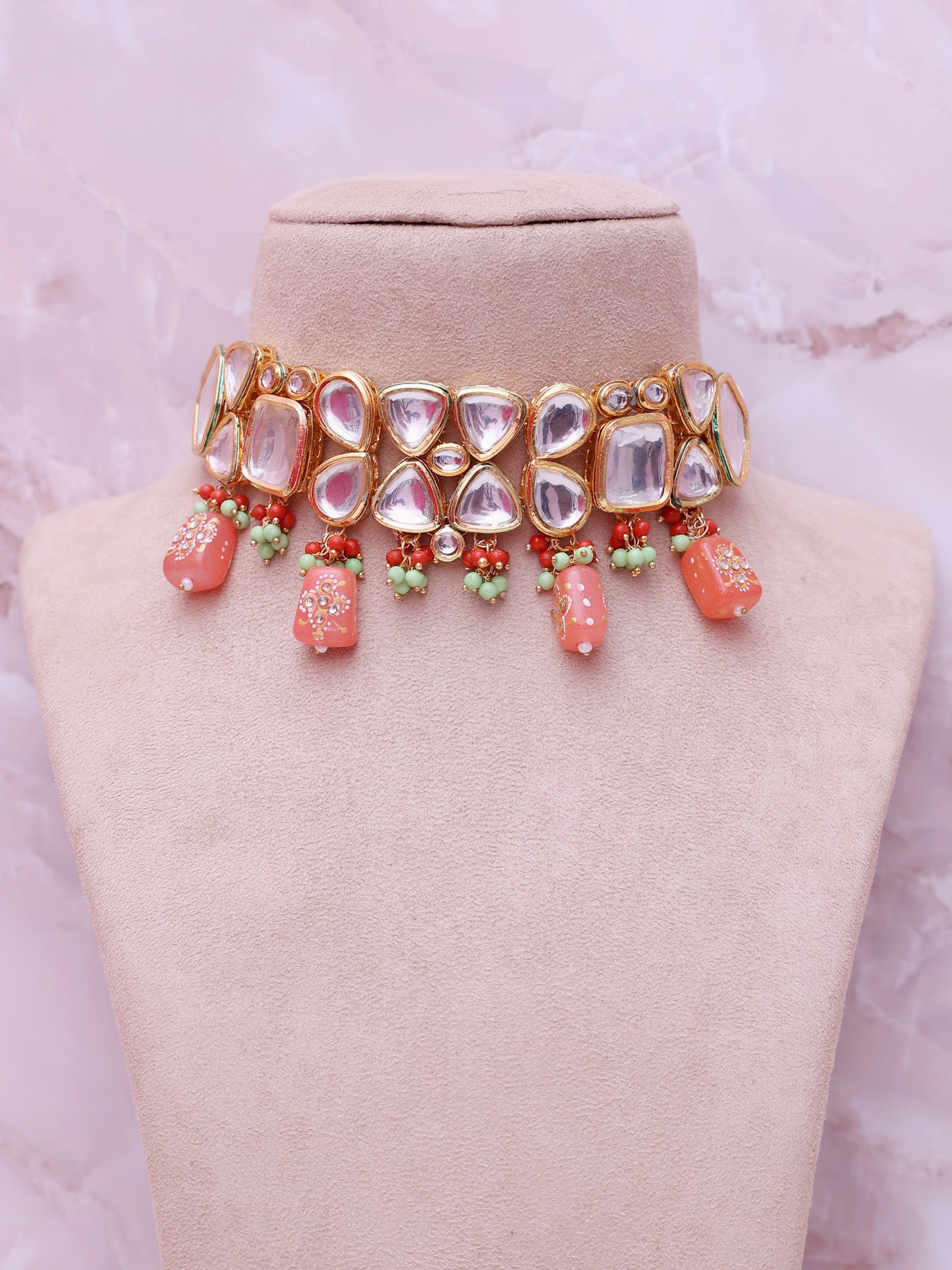 Peach Faeezah Necklace Set