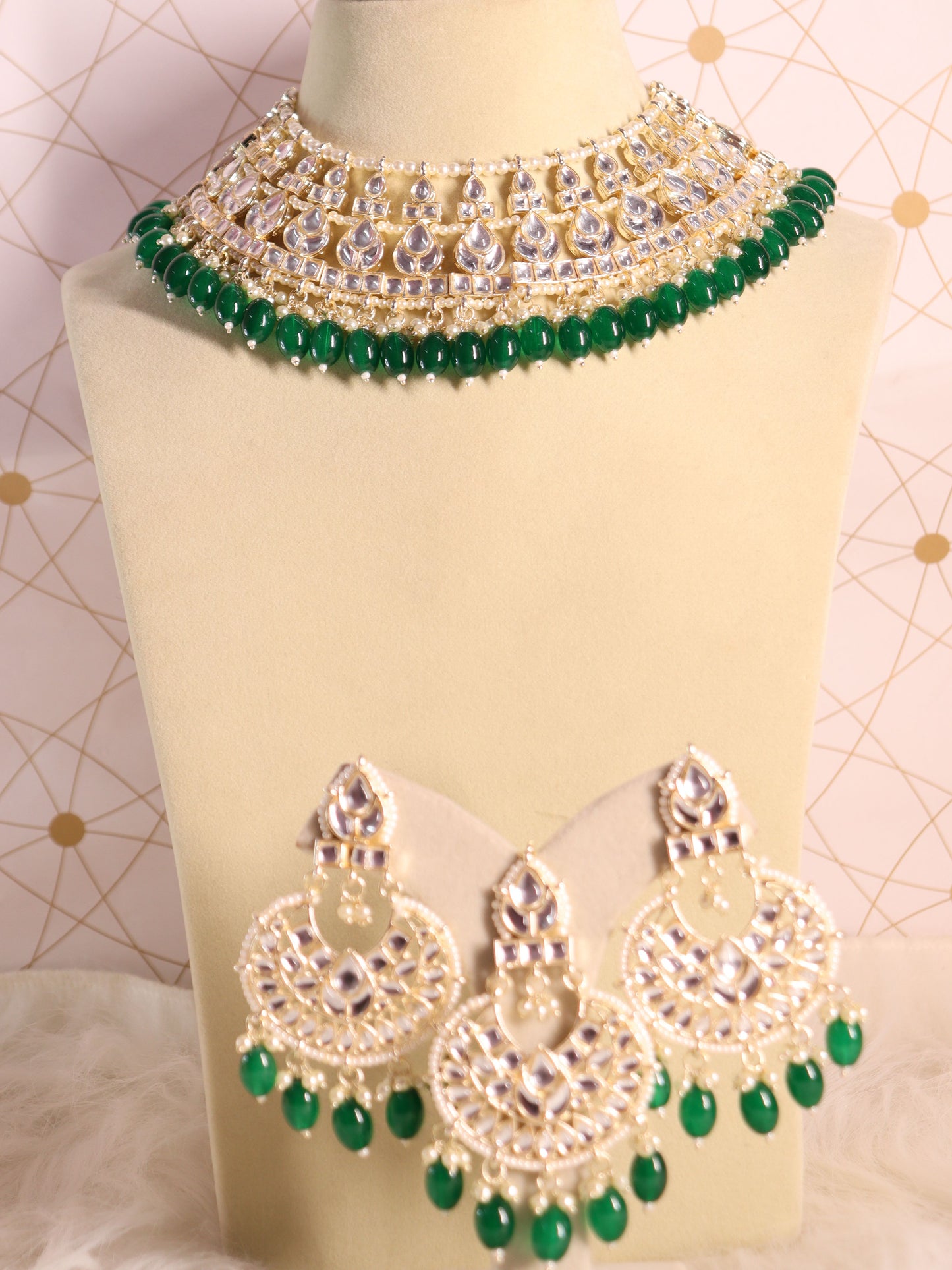 Green Zilpah Necklace Set