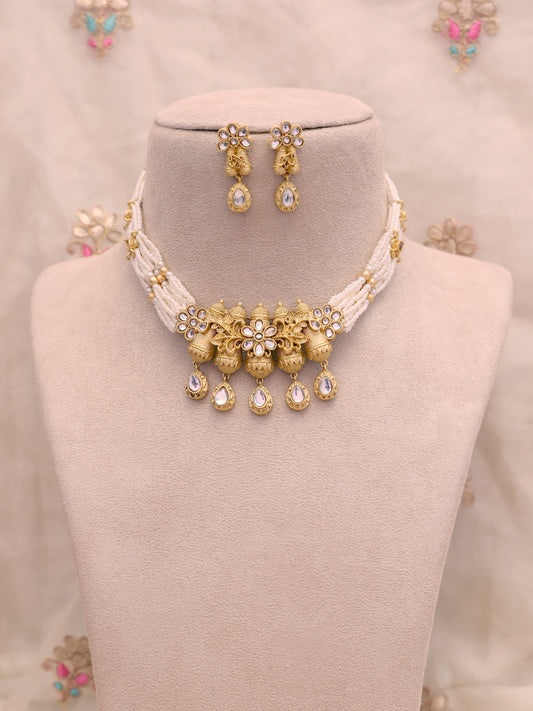 White Jaanavi Temple Necklaec Set