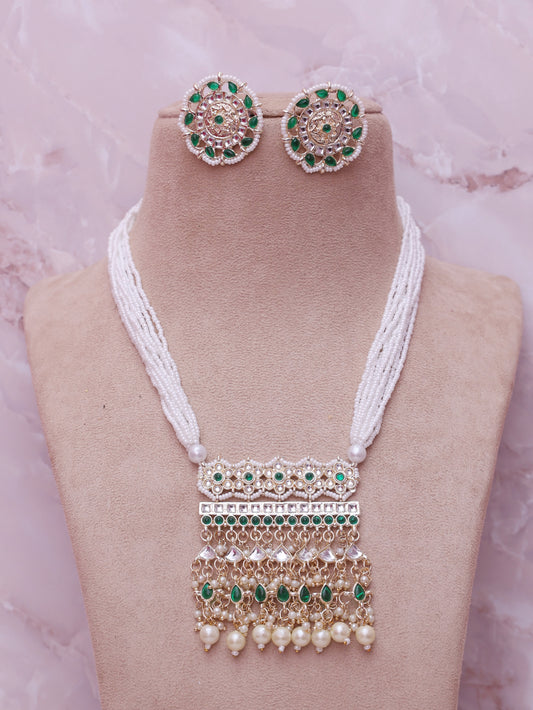 Green Saavi Necklace Set