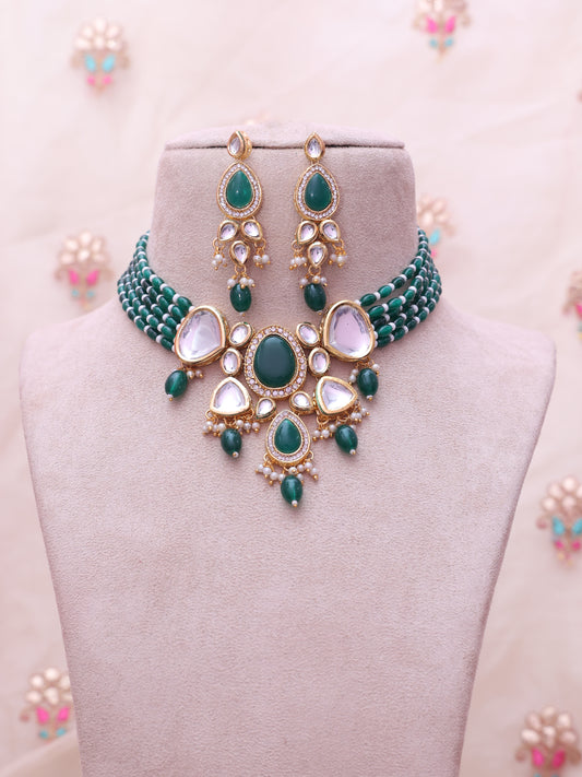 Emerald Green Banu Necklace Set