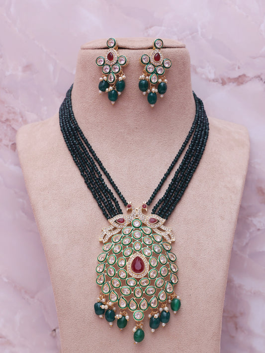 Emerald Jaahnavi Necklace Set