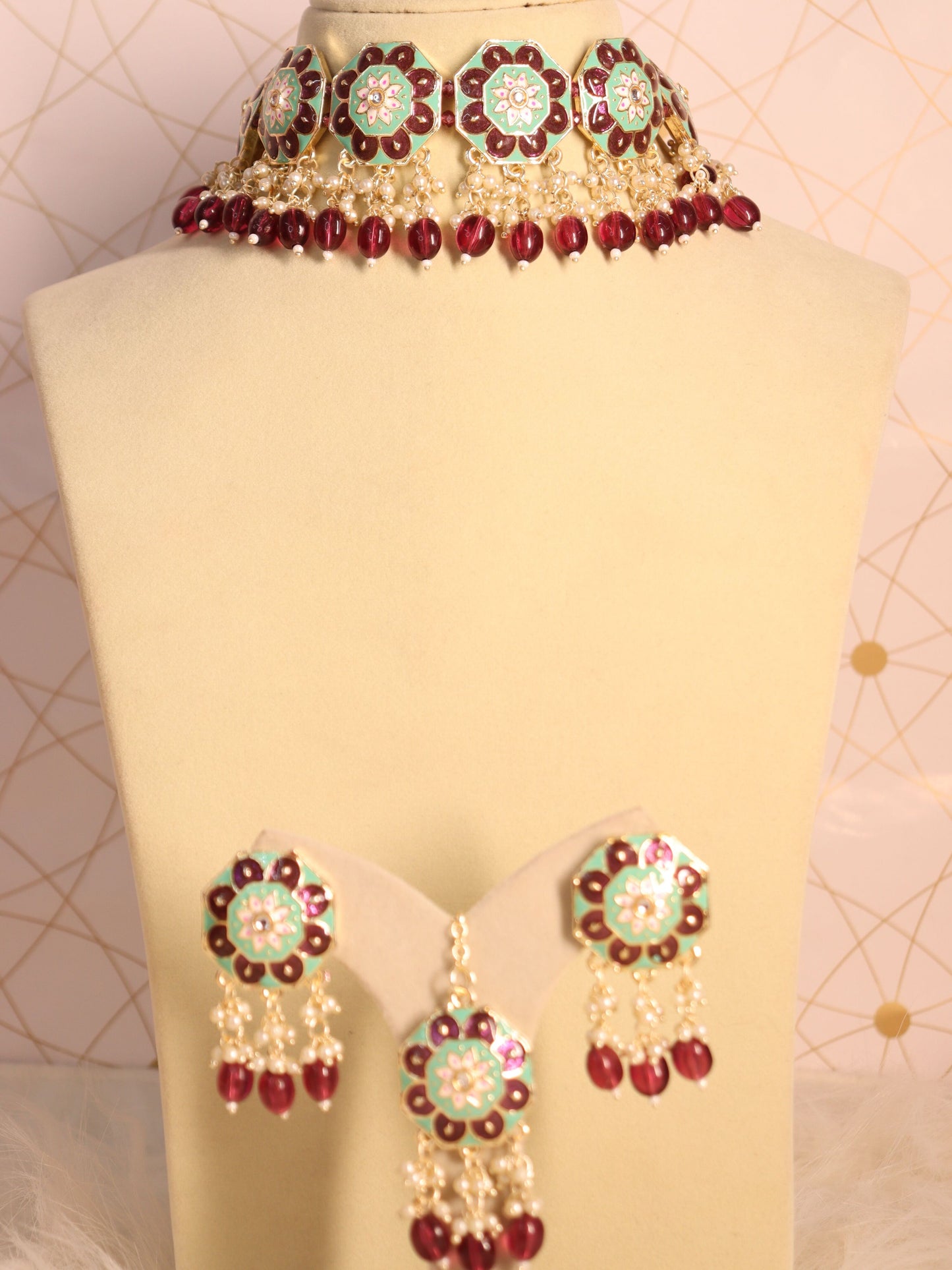 Maroon Triveni Choker Necklace Set