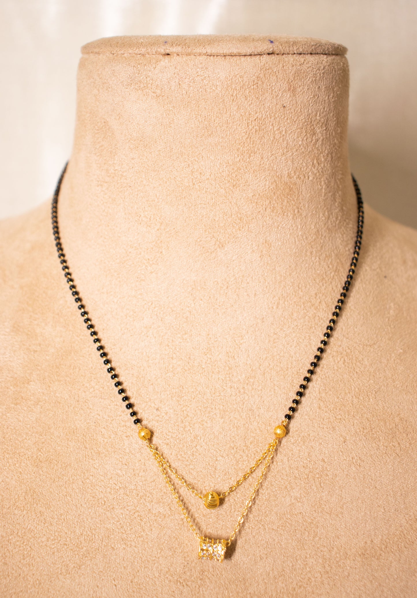 Golden Aanchal Mangalsutra