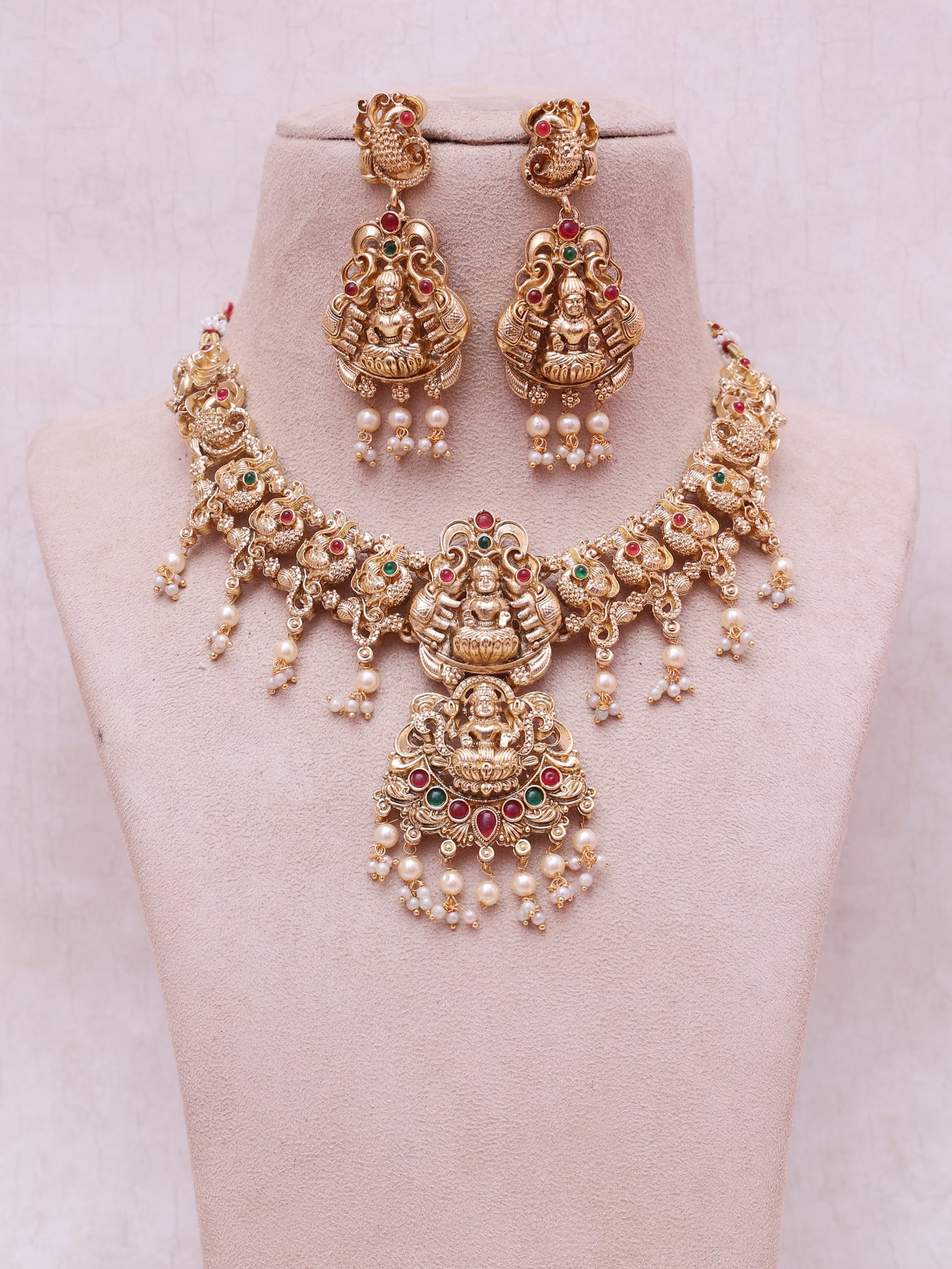 Haimi Temple Necklace Set