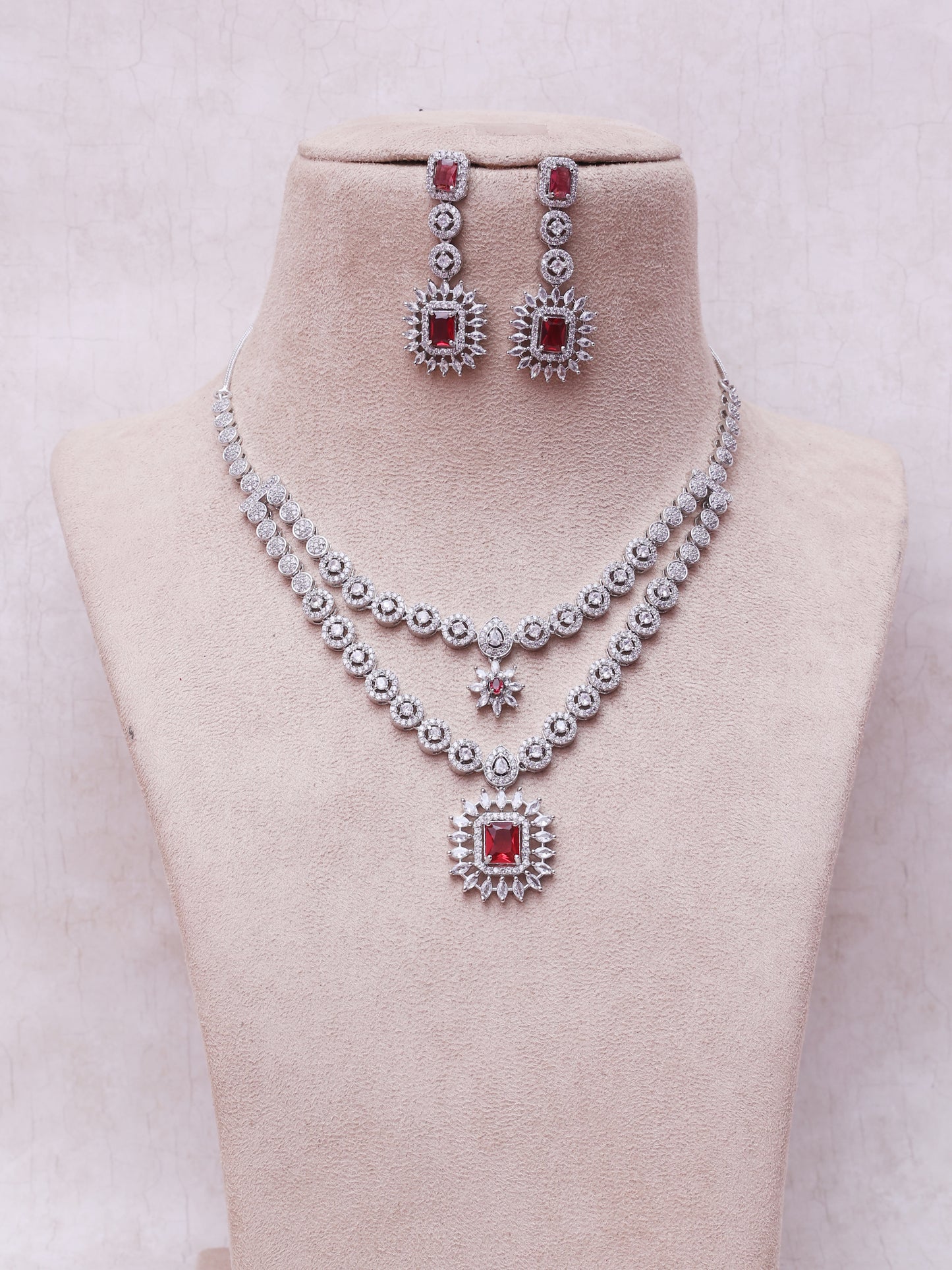 Red Xena AD Necklace Set