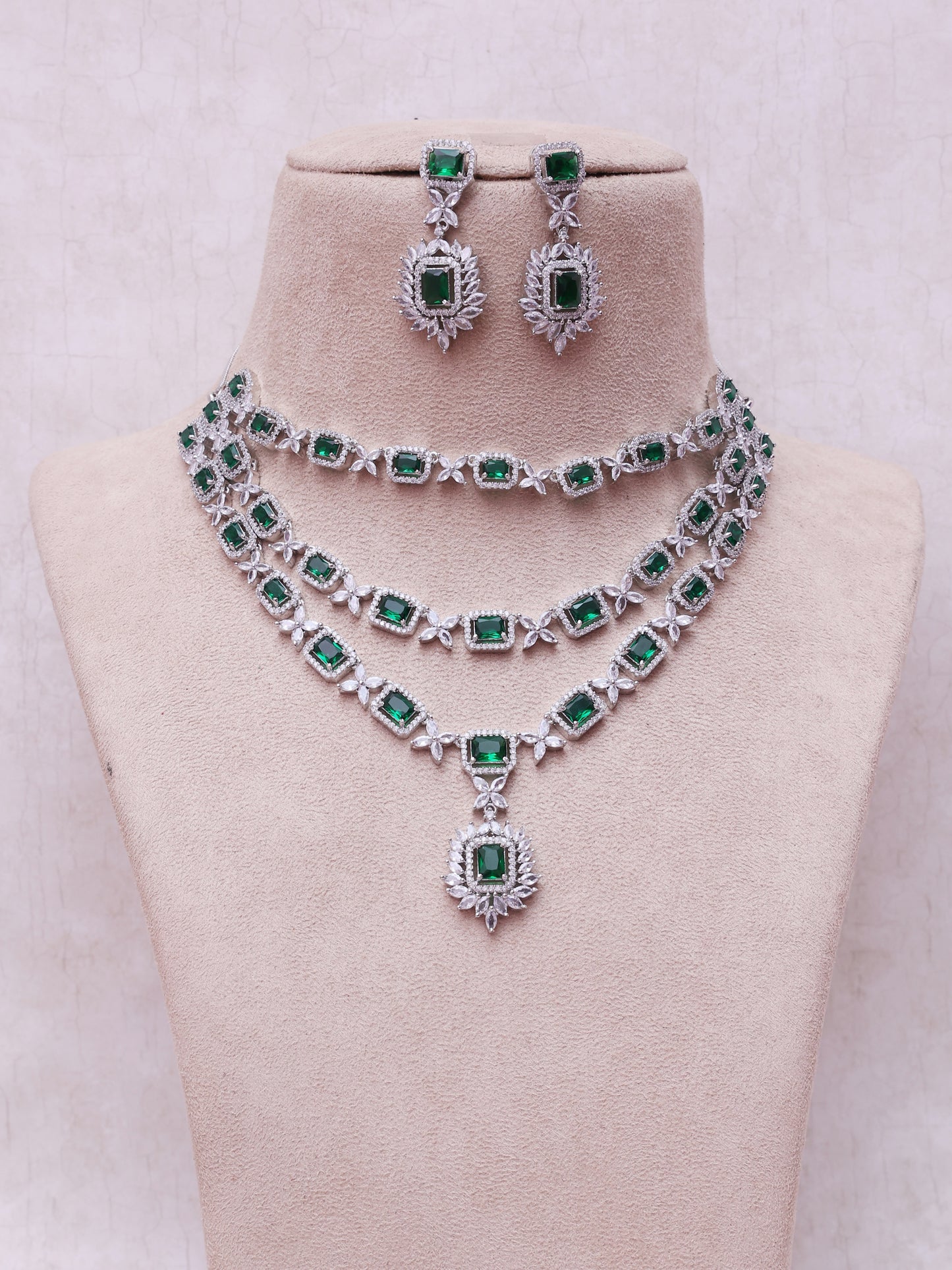 Emerald Racana AD Necklace Set