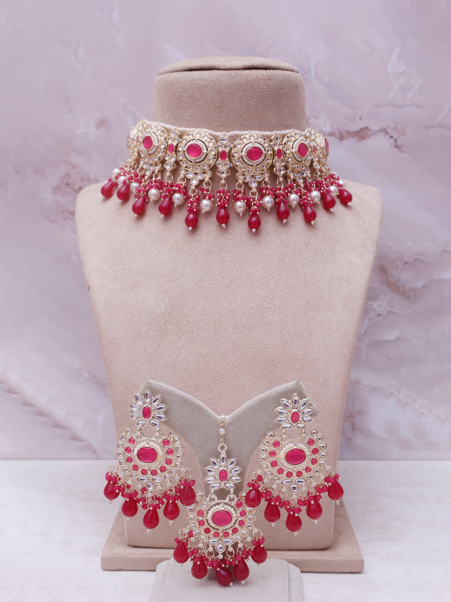 Red Resvari Necklace Set