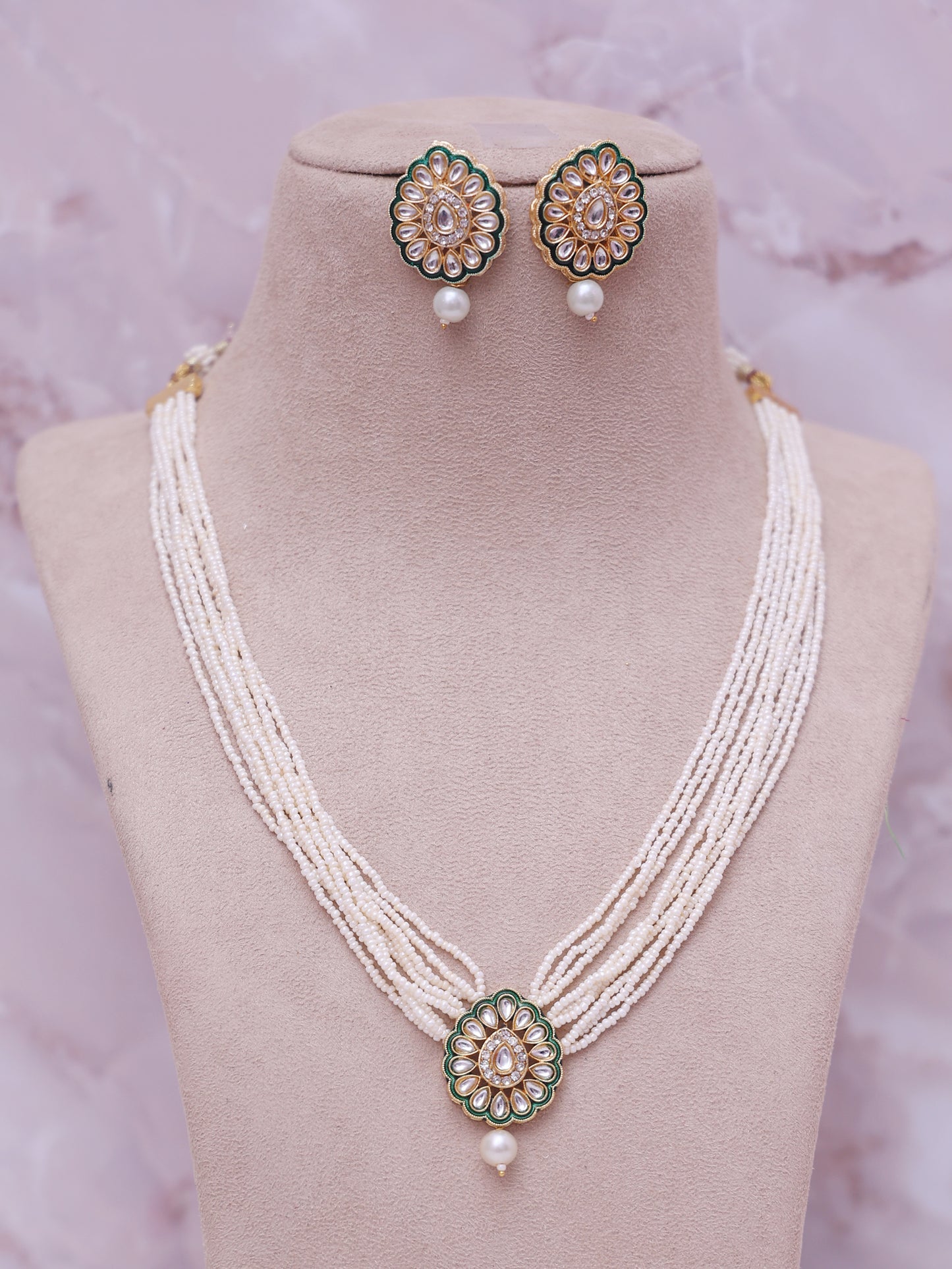 Green Naaz Necklace Set