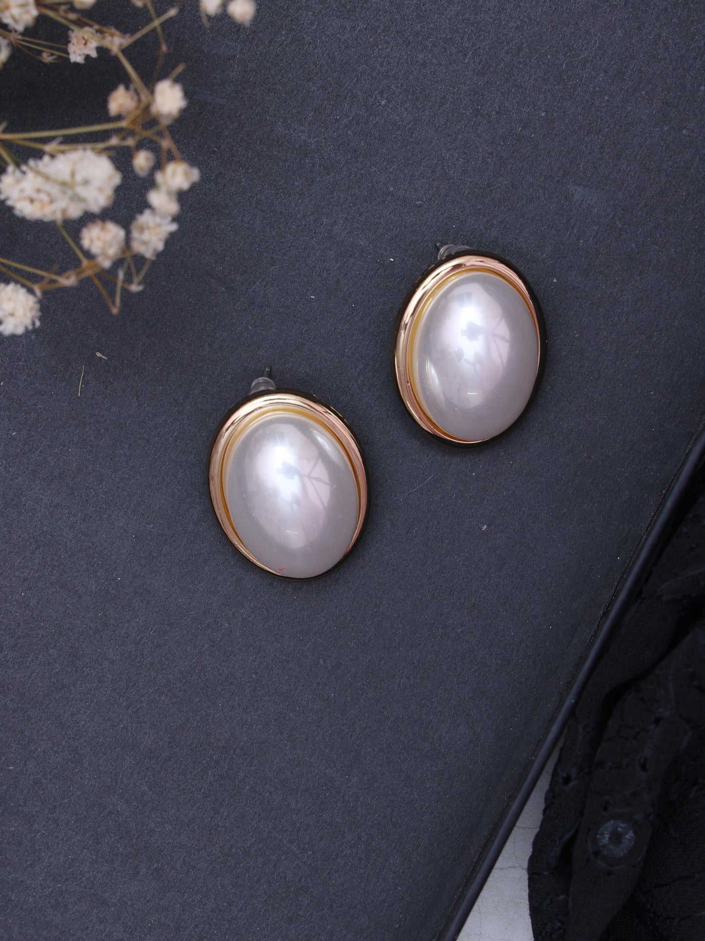 White Malaika Oval Pearl Earrings