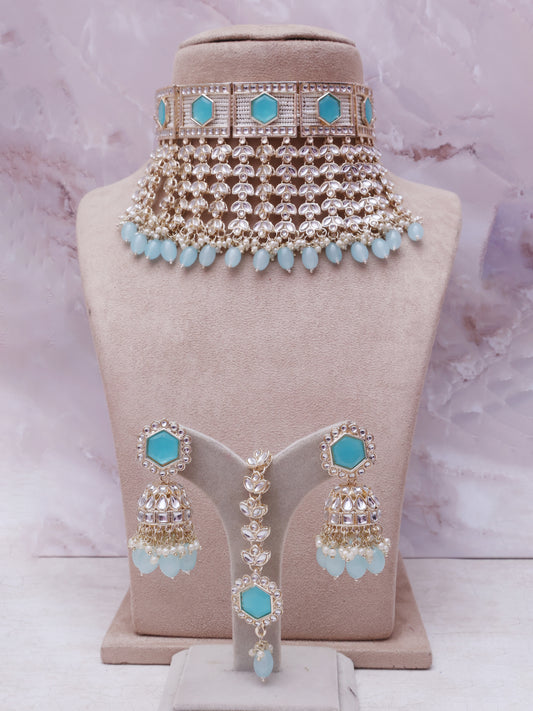 Turquoise Ednitha Necklace Set